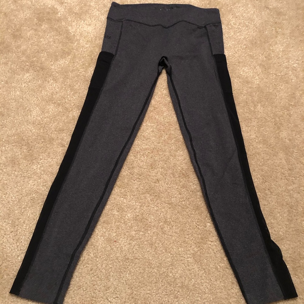 2/$15 sale ❄️Shoactive Velocity active leggings